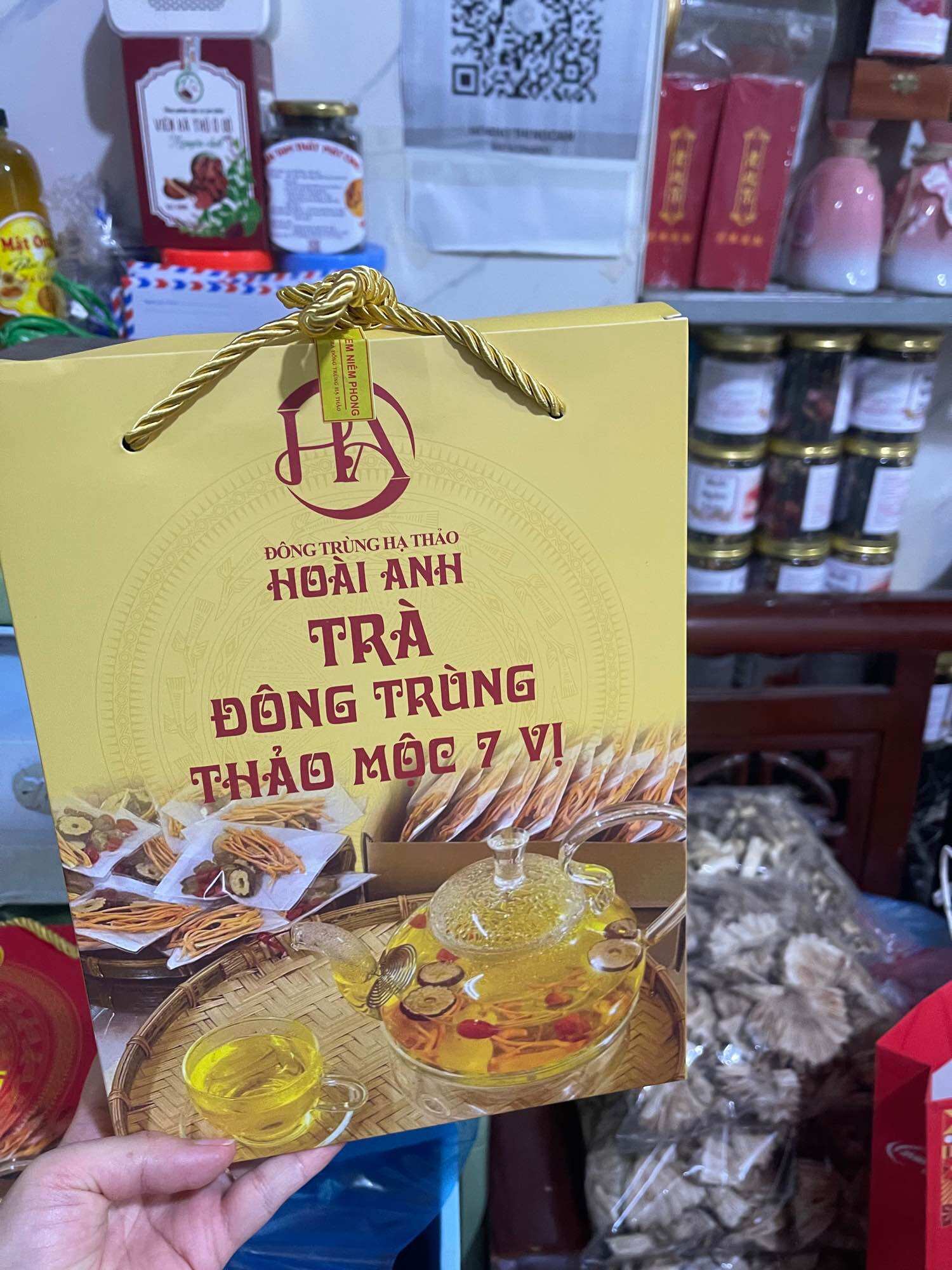 Trà đông trùng thảo mộc 7 vị