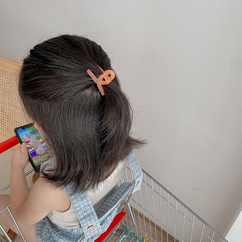 Cạp tóc cho bé