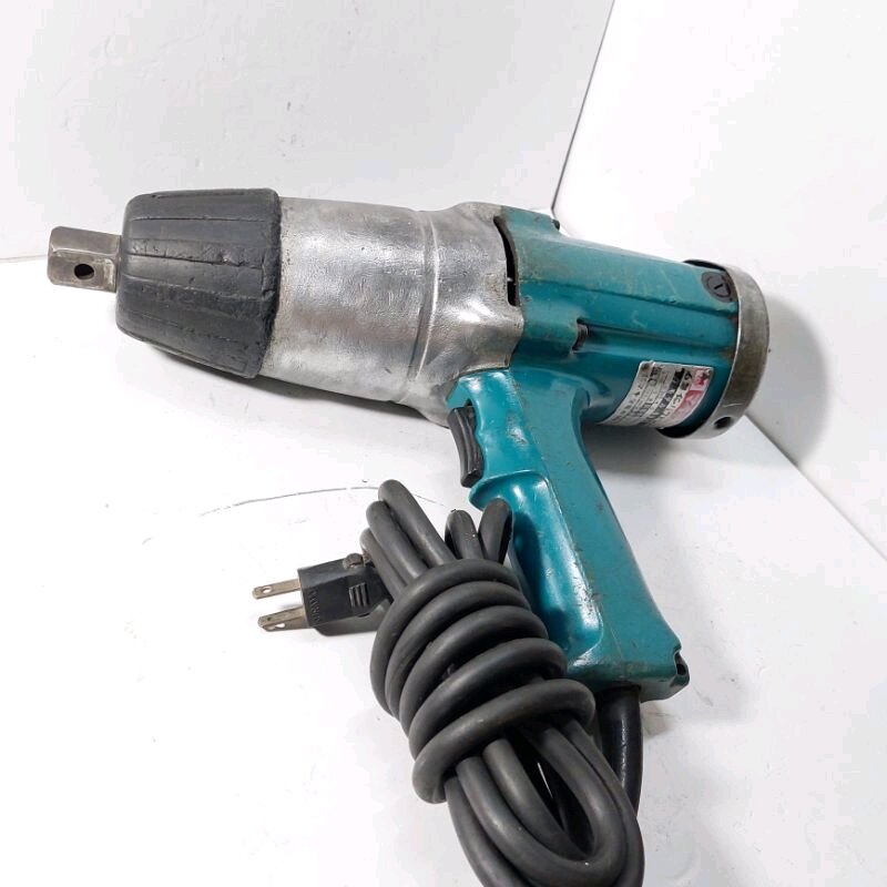 Máy bắn bulong makita nhật 1140w điện 100v
