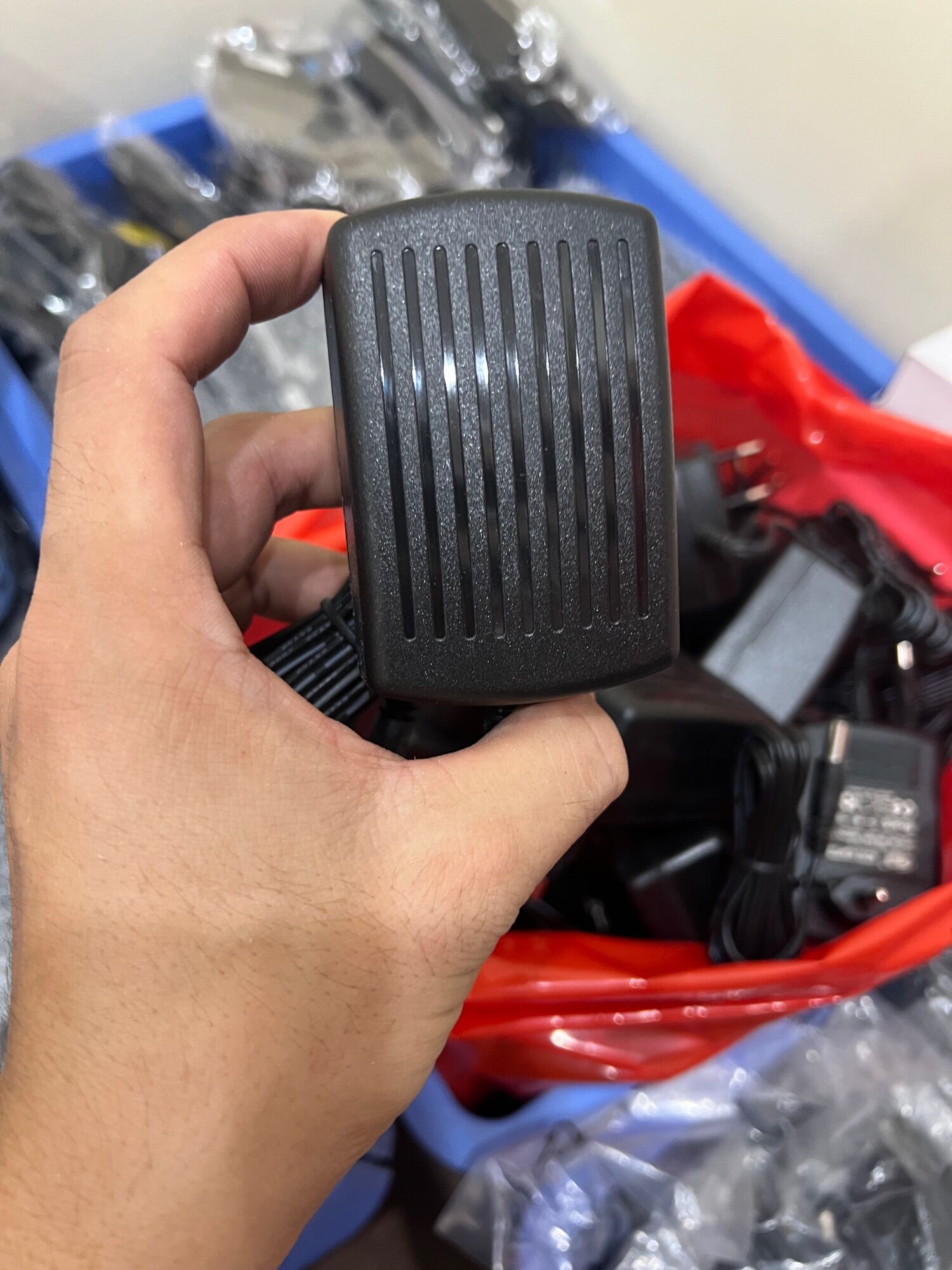 DC 24v 1000ma (24v1a) nguồn adapter bảo hành 12 tháng