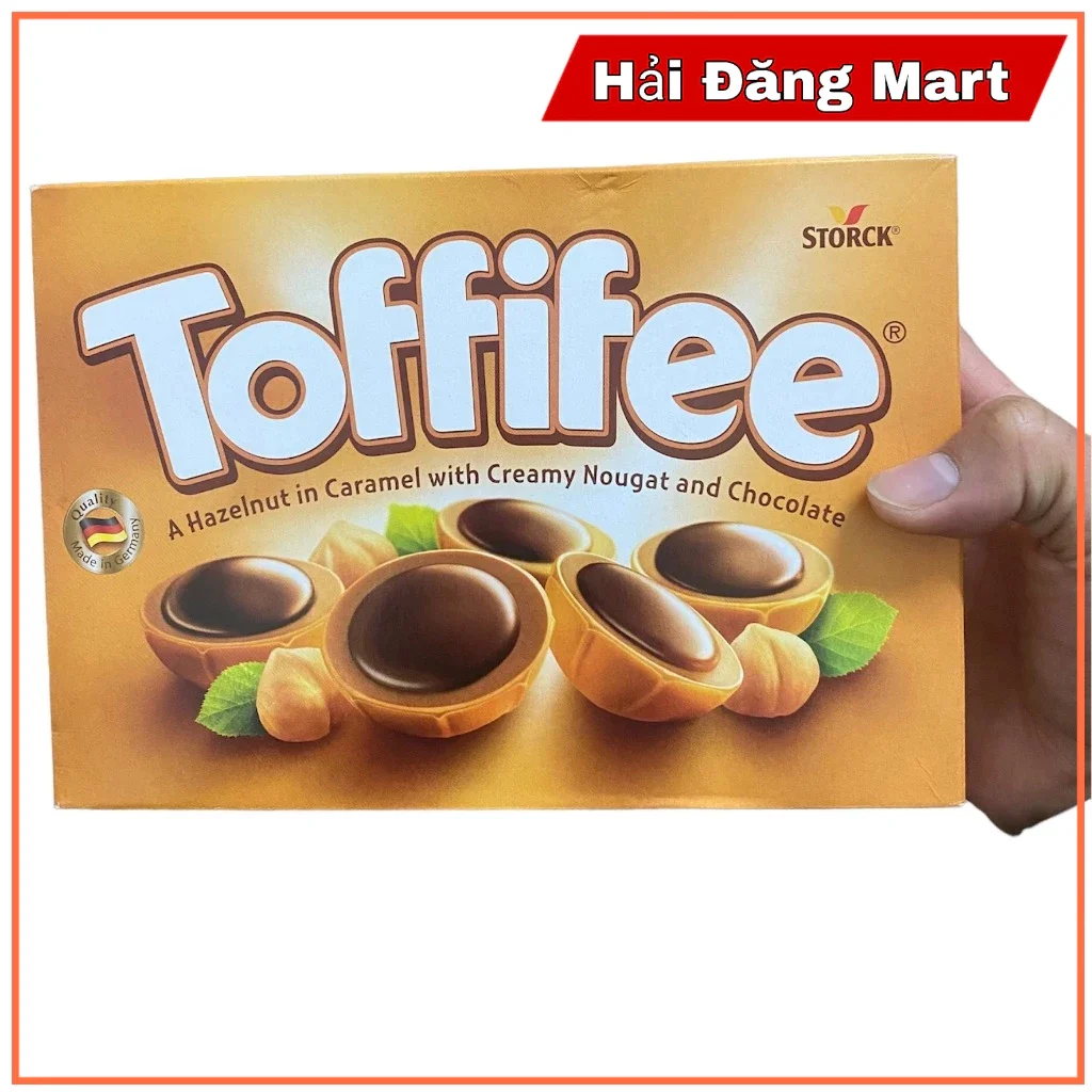 Toffifee caramel mềm phủ socola nhân hạt dẻ
