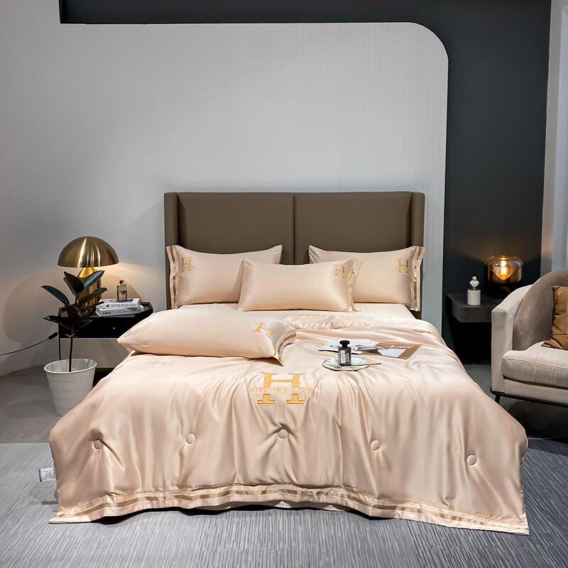 BỘ SẢN PHẨM PHI LỤA LUXURY CHỮ H CHĂN TRẦN HÈ