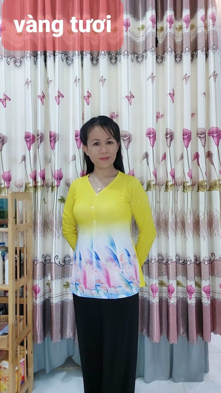 Áo bà ba in hoa cỏ