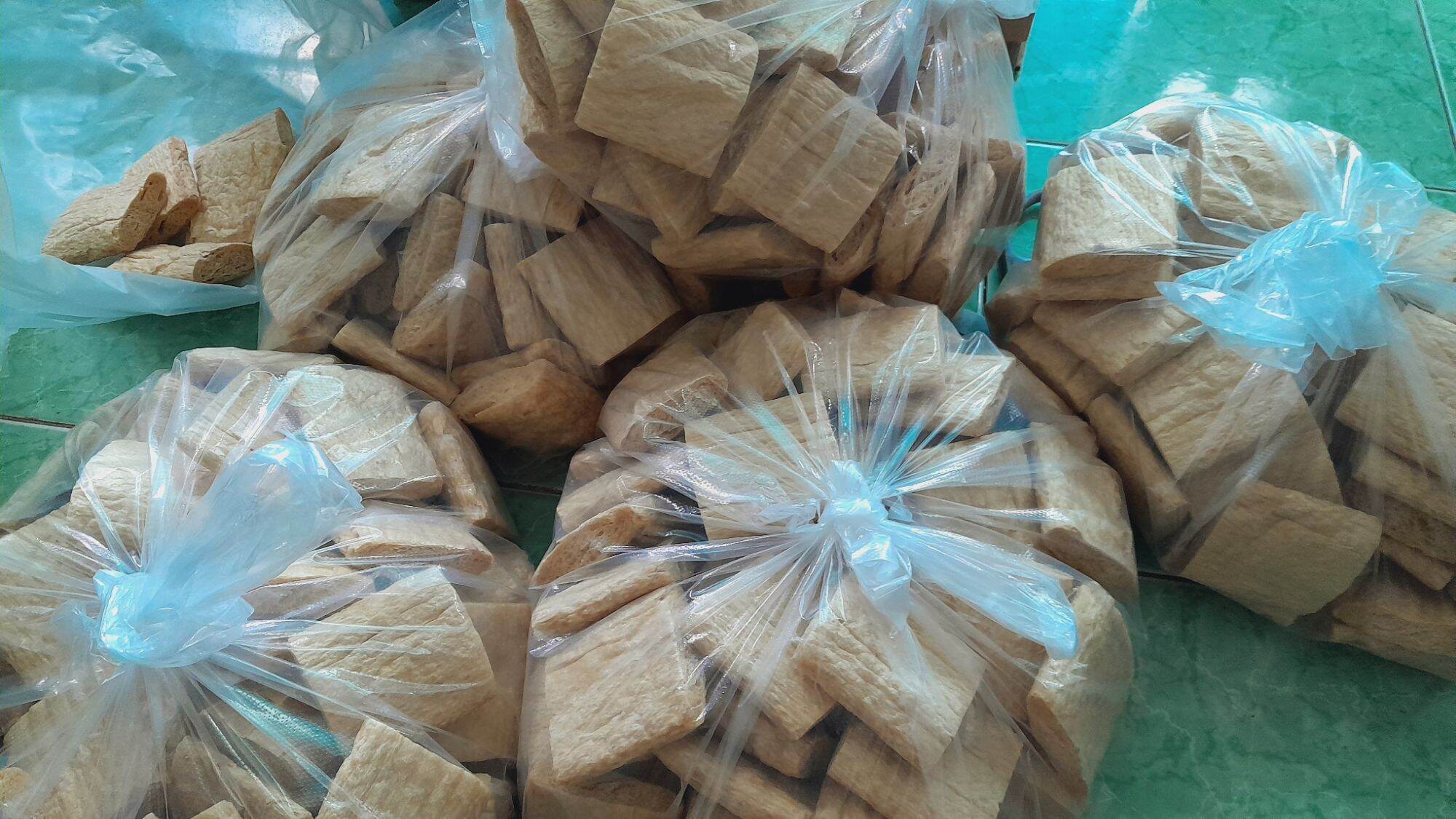 sườn non chay (miếng  dày ) khối lượng 1 kg