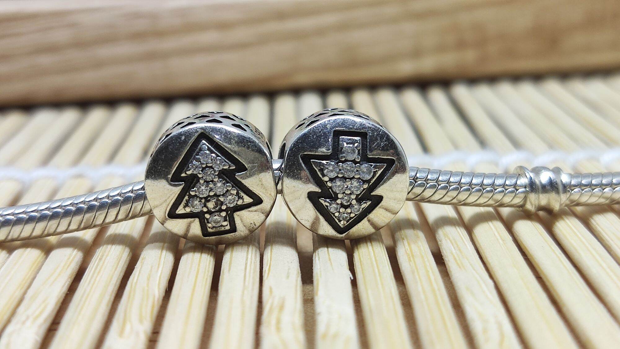 GauBee Charm bạc 925 cây thông noel đá trắng