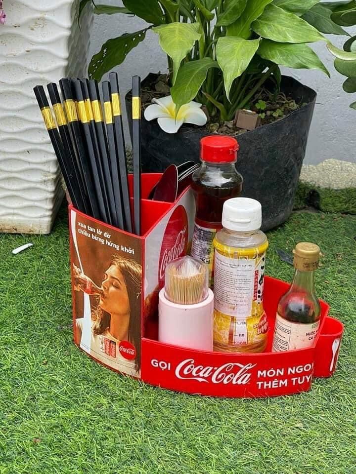 Ống cắm đũa muỗng Coca