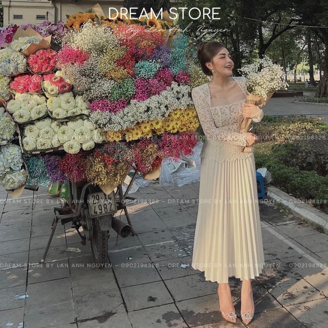 Sét áo ren hoa cổ vuông kèm chân váy xếp ly BN82