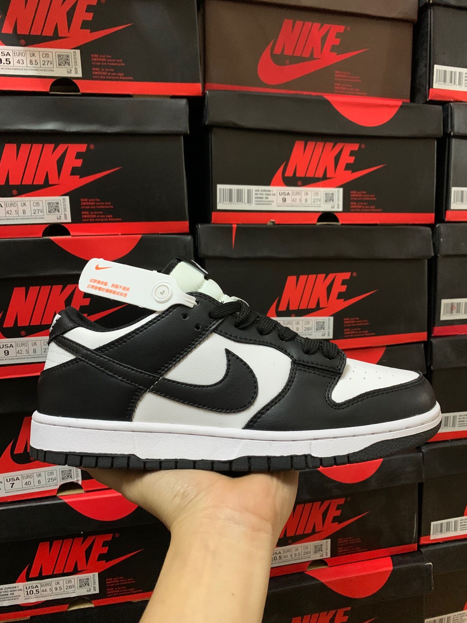Giày thể thao SB dunk đen trắng bản đẹp cao cấp