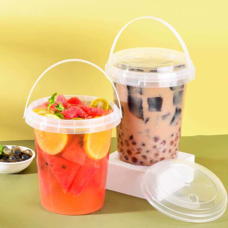 Hàng sẵn xô nhựa đựng trà sữa, sinh tố, nước trái cây, bánh kẹo