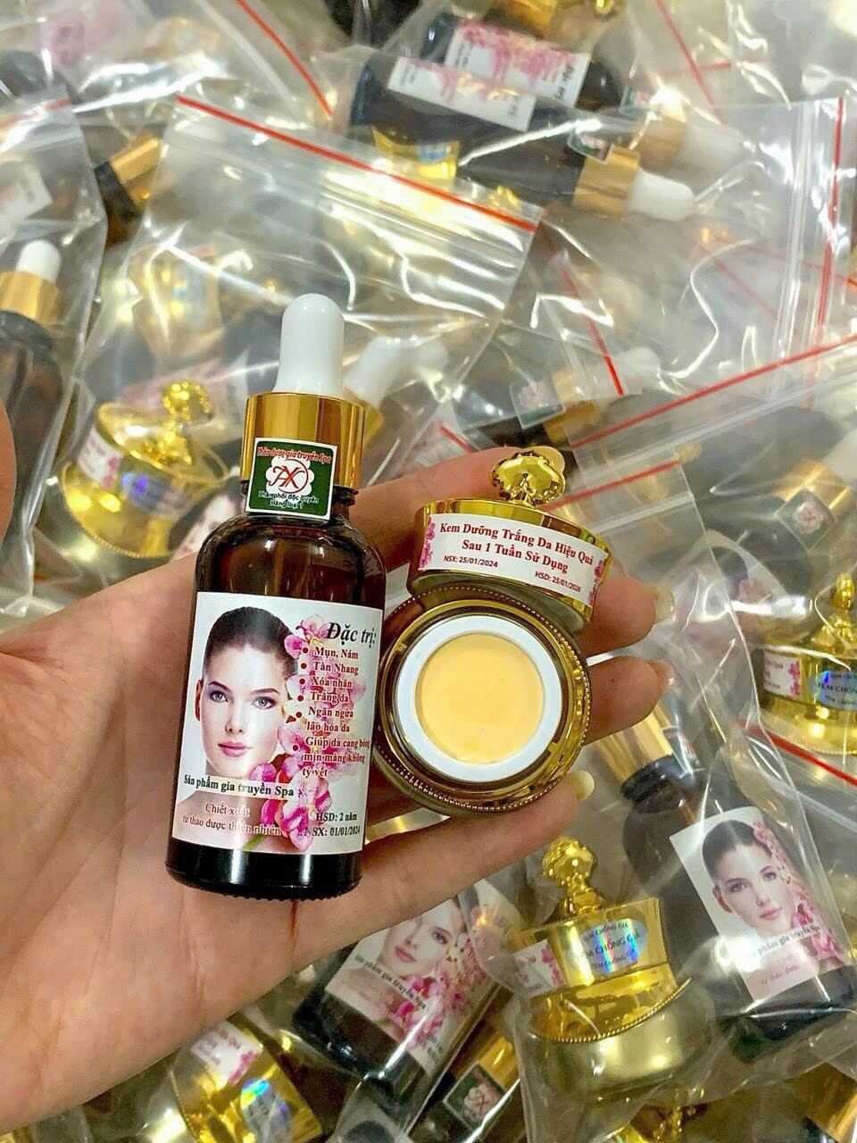 Combo Tái Tạo Da Spa Thảo Dược Gia Truyền ( 1 kem + 1 serum )