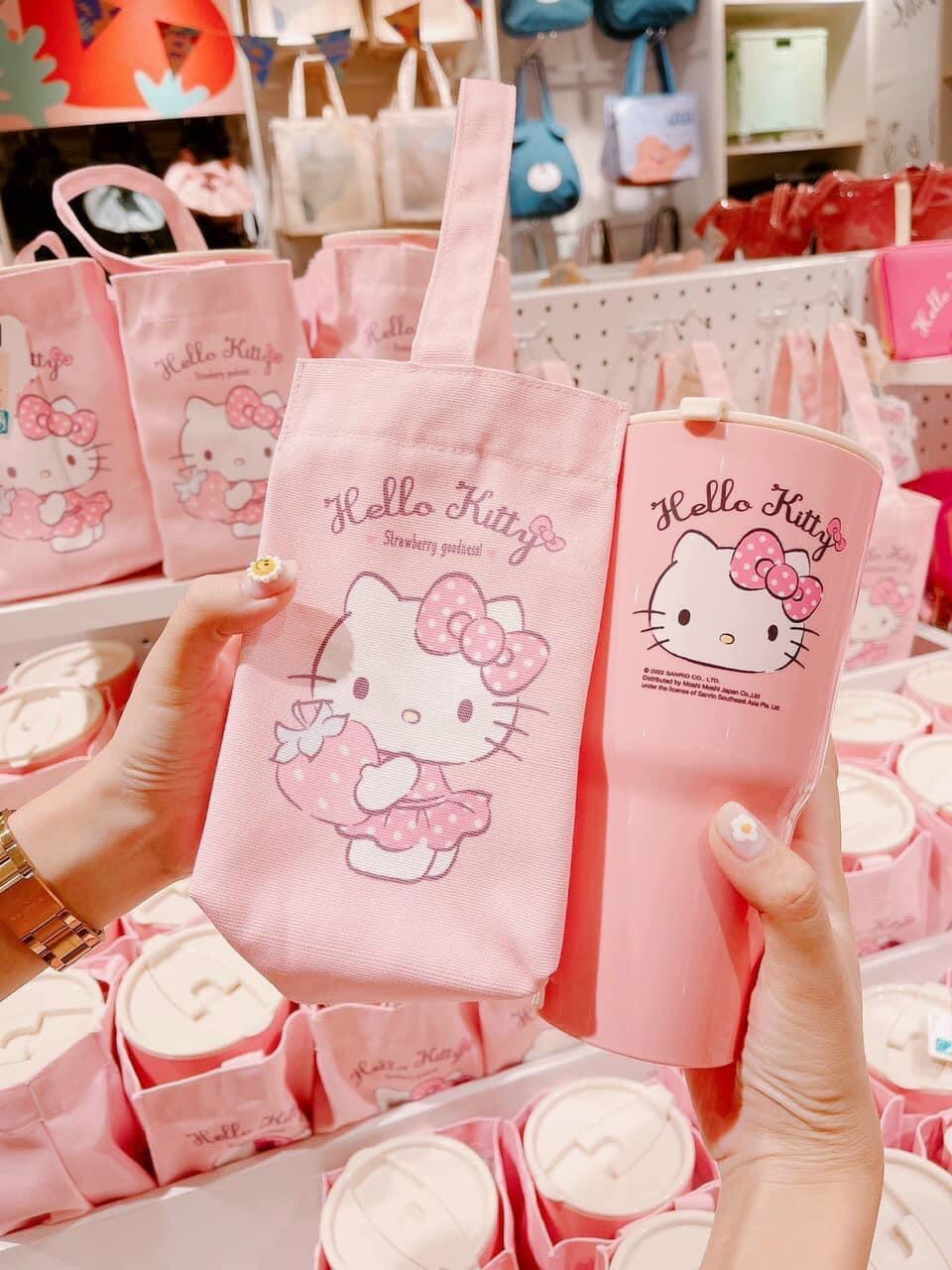 🌸LY NHỰA HELLO KITTY DOREMON KÈM TÚI