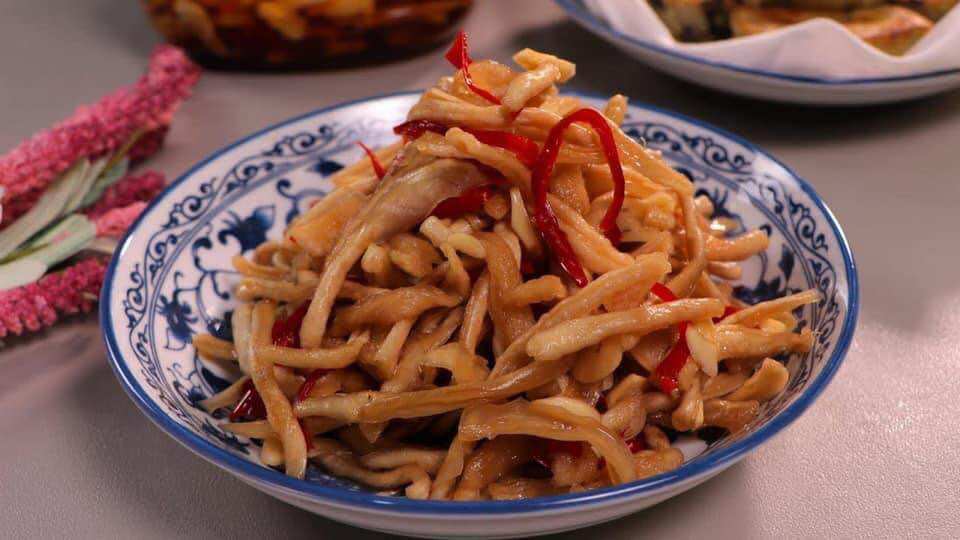 Củ Cải Muối Sợi Vàng Đầm Hà 1 Kg
