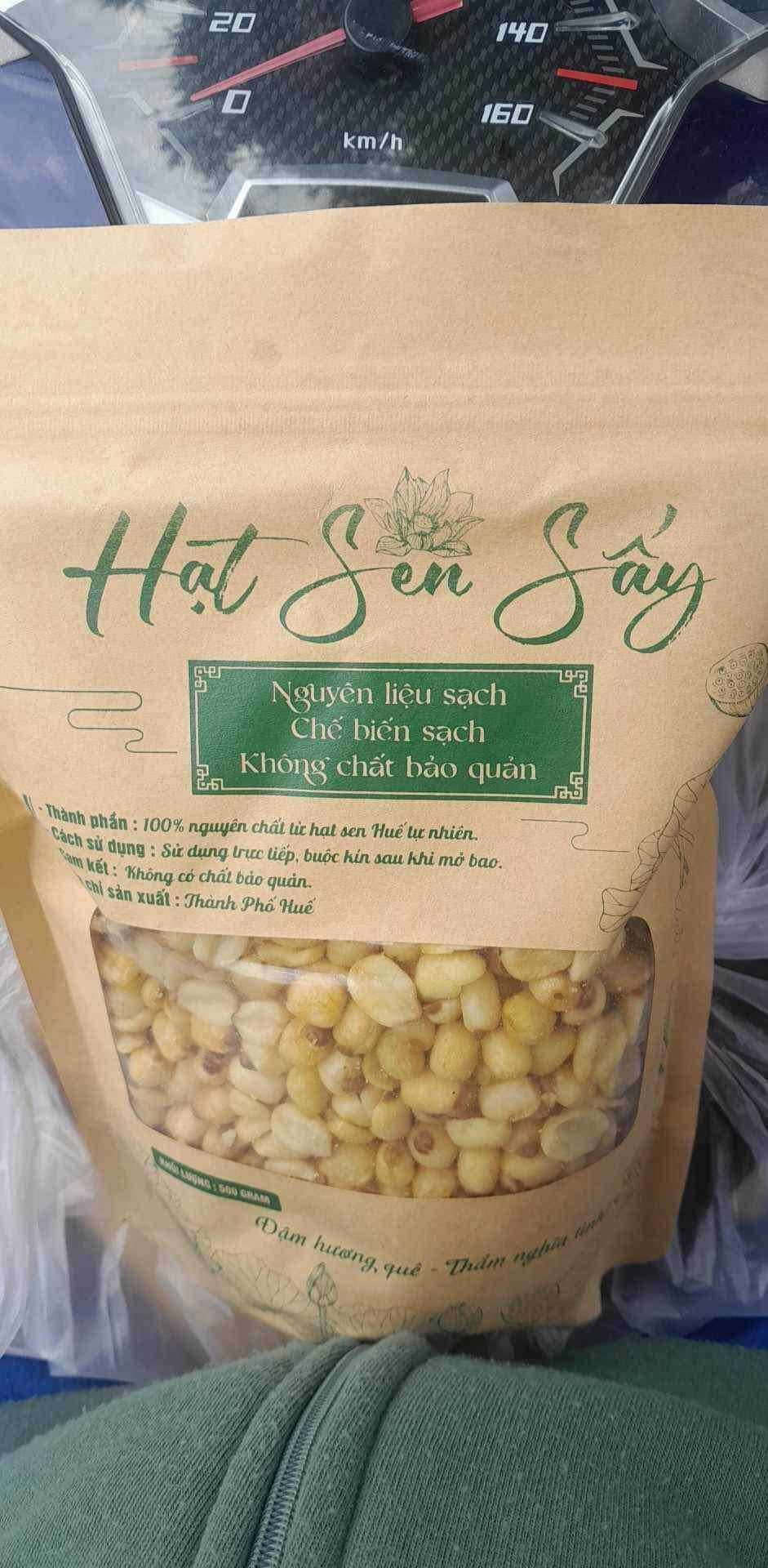HẠT SEN HUẾ SẤY GIÒN TÚI 500gr ăn liền được chọn từ 100% hạt sen tươi
