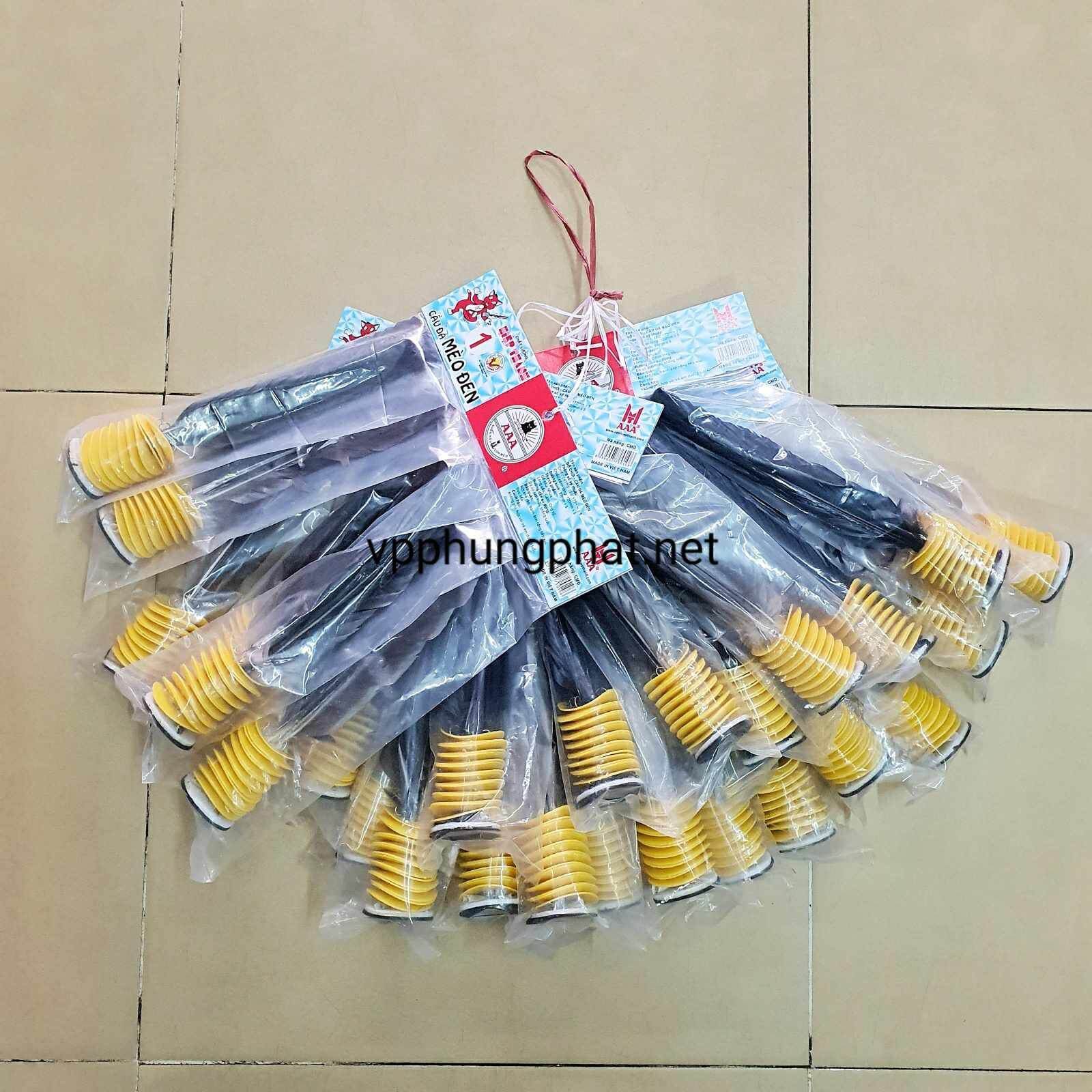 Combo 10 trái cầu đá lông đen đế đen
