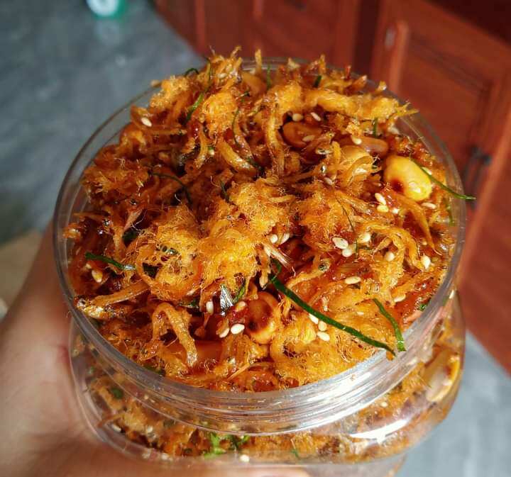 Cá mờm sữa rim lạc chà Bông heo mọi