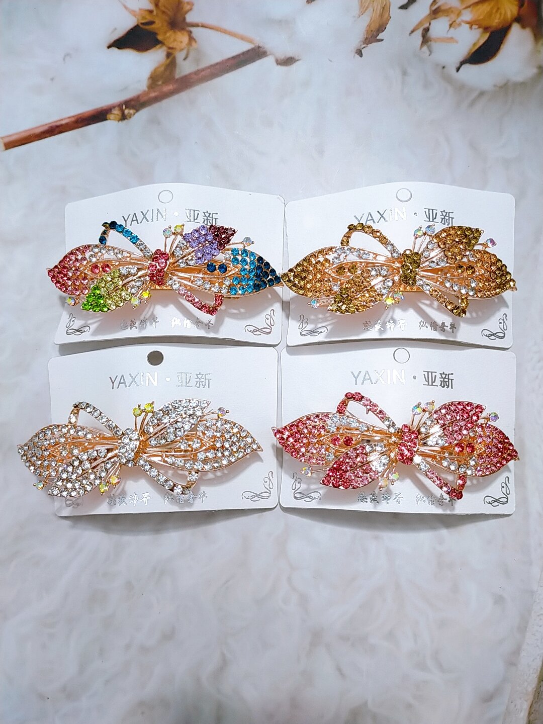 kẹp tóc đính đá phía sau gọng 8cm
