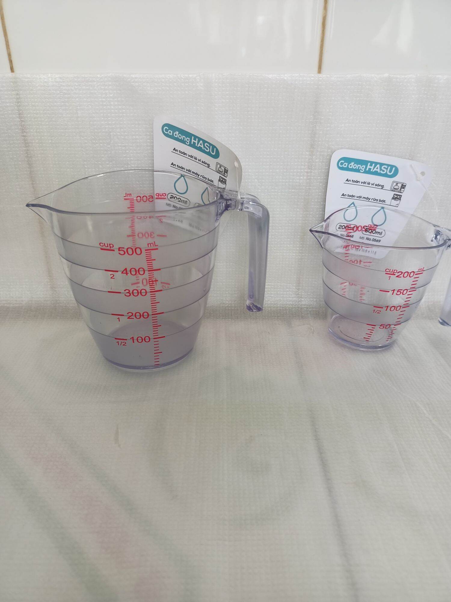 ca đong định lượng có chia vạch Hasu 200/500ml