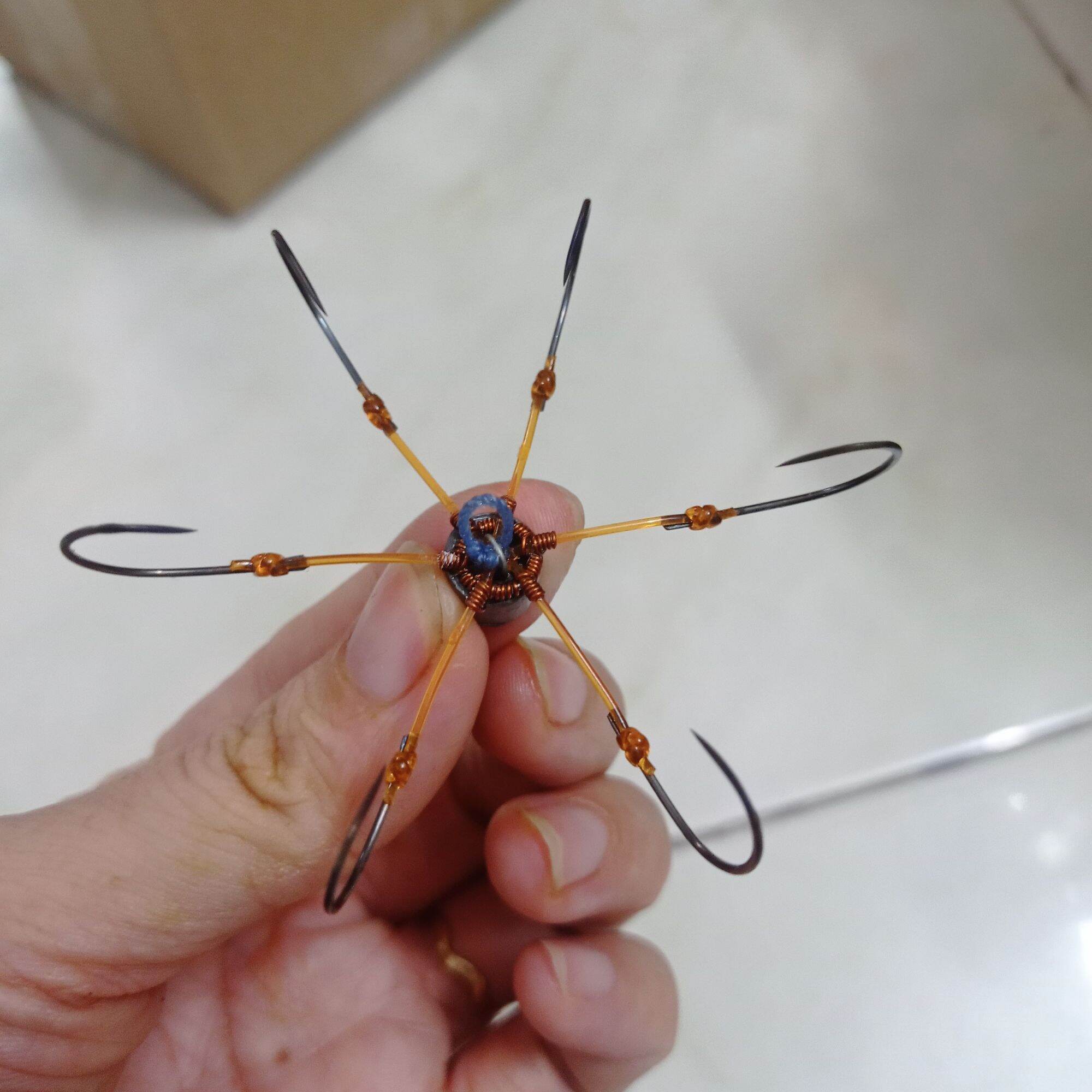 Lưỡi câu lục tỳ chì dưới số 8