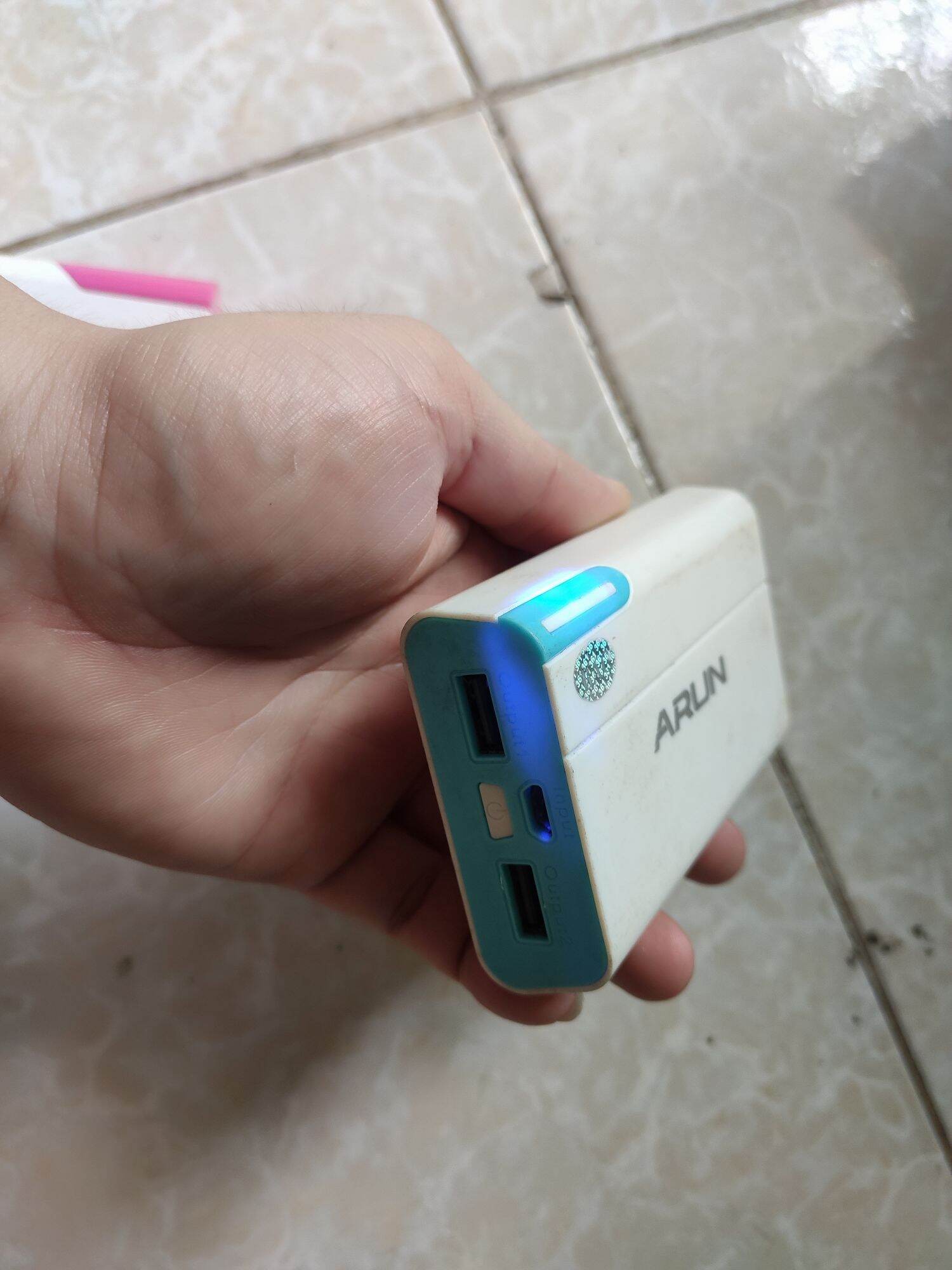 (free ship) sạc dự phòng arun