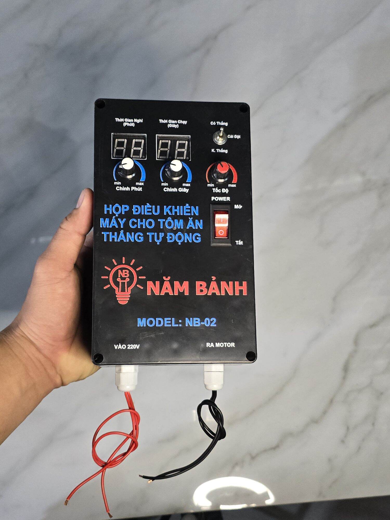 Tủ điều khiển hẹn giờ máy cho tôm ăn tự động - hộp thắng điện