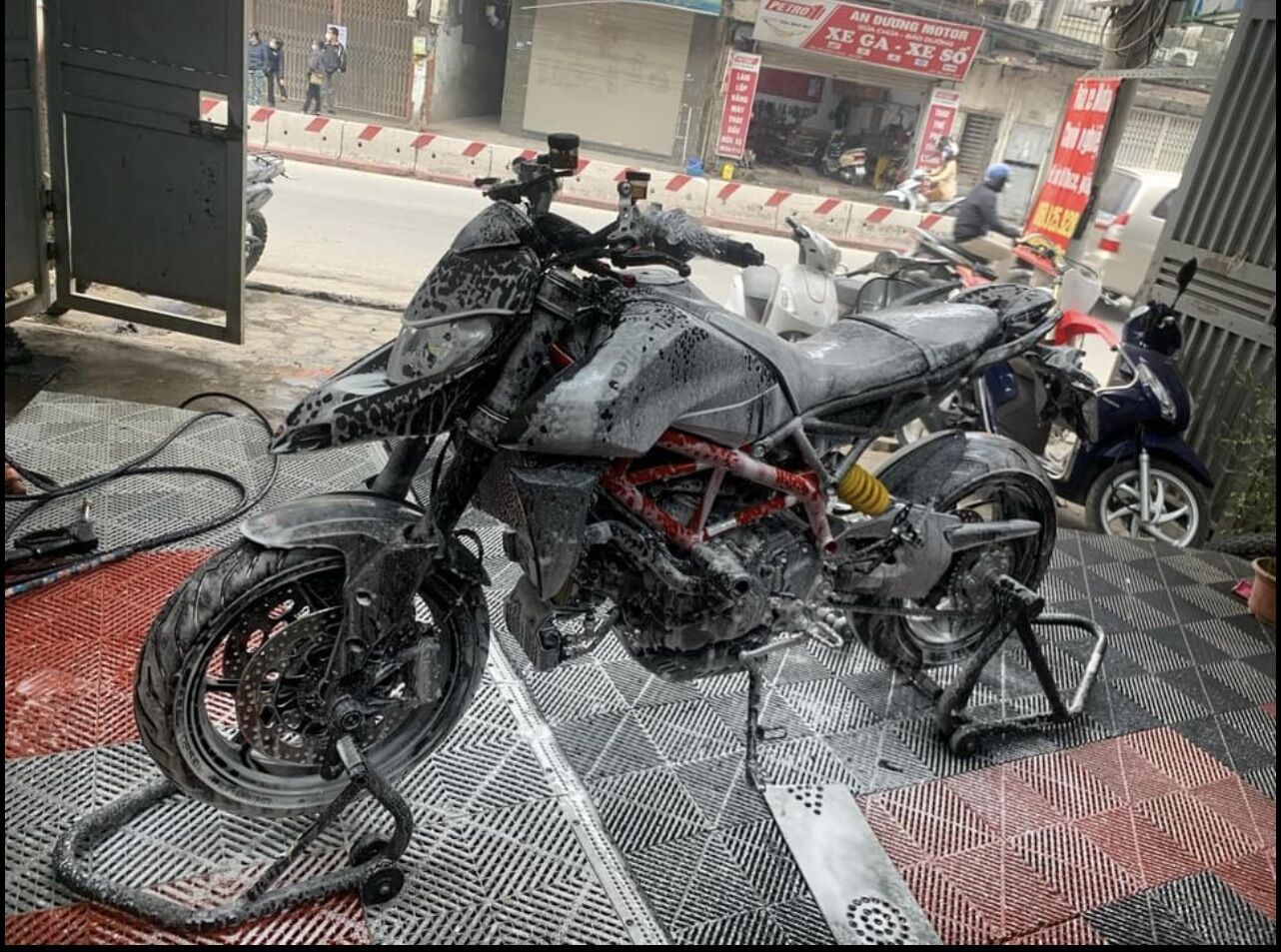 Ben nâng trước PKL