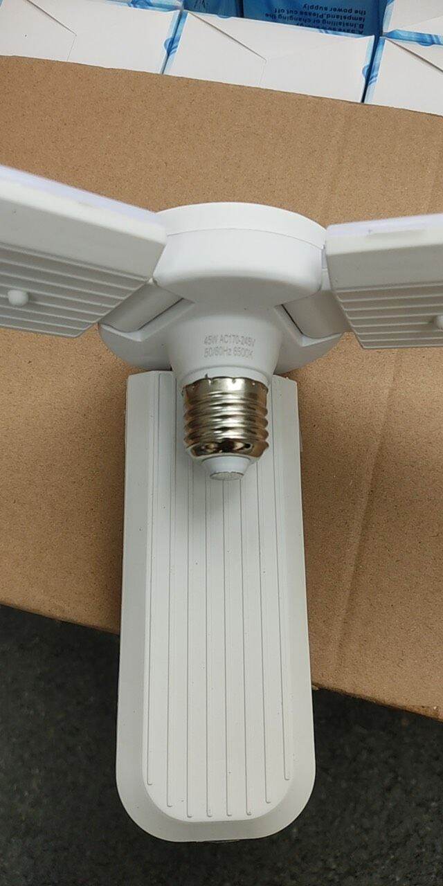 đèn cánh quạt 3 cánh 45w