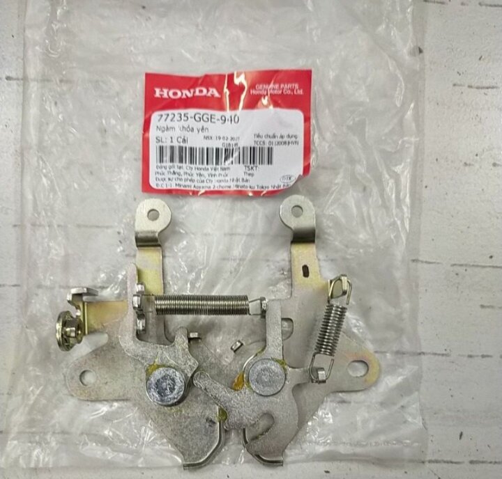 bas khóa yên sau Honda Lead 110/ SCR