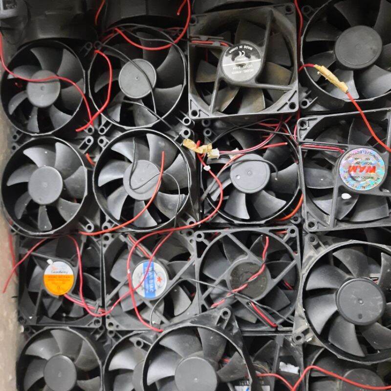 quạt tản nhiệt 12v 8x8x2.5cm  cũ các loại dòng 0.08-0.2A