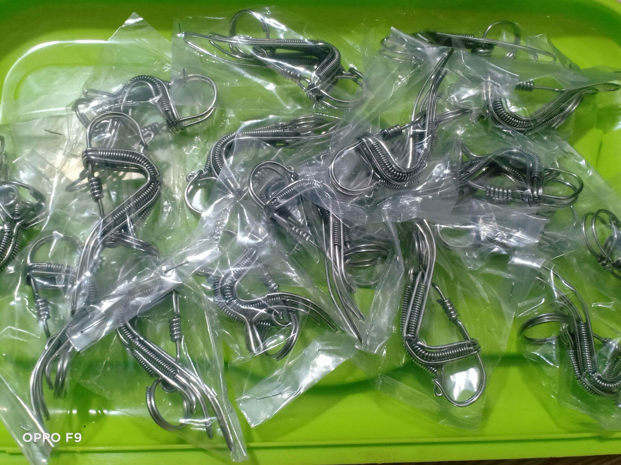 móc khoá inox uốn thủ công