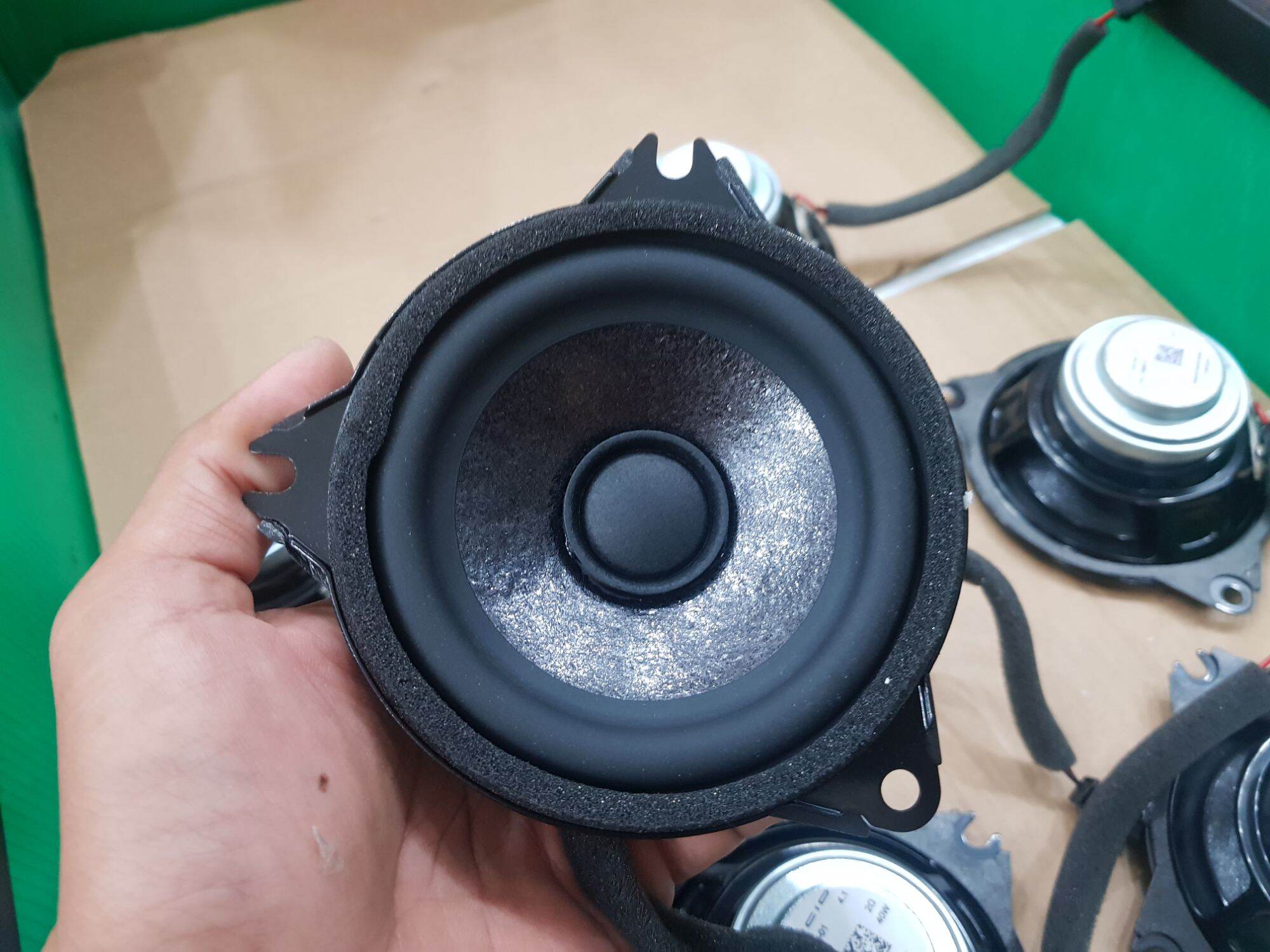 Loa LUCIO size 100mm cho hệ thống âm thanh xe hơi ô tô