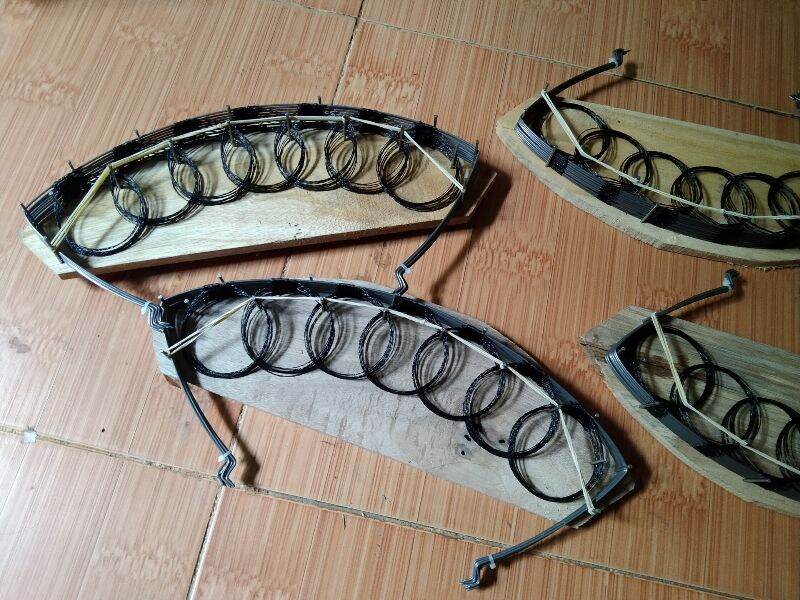 1 bộ thòng bẫy chim