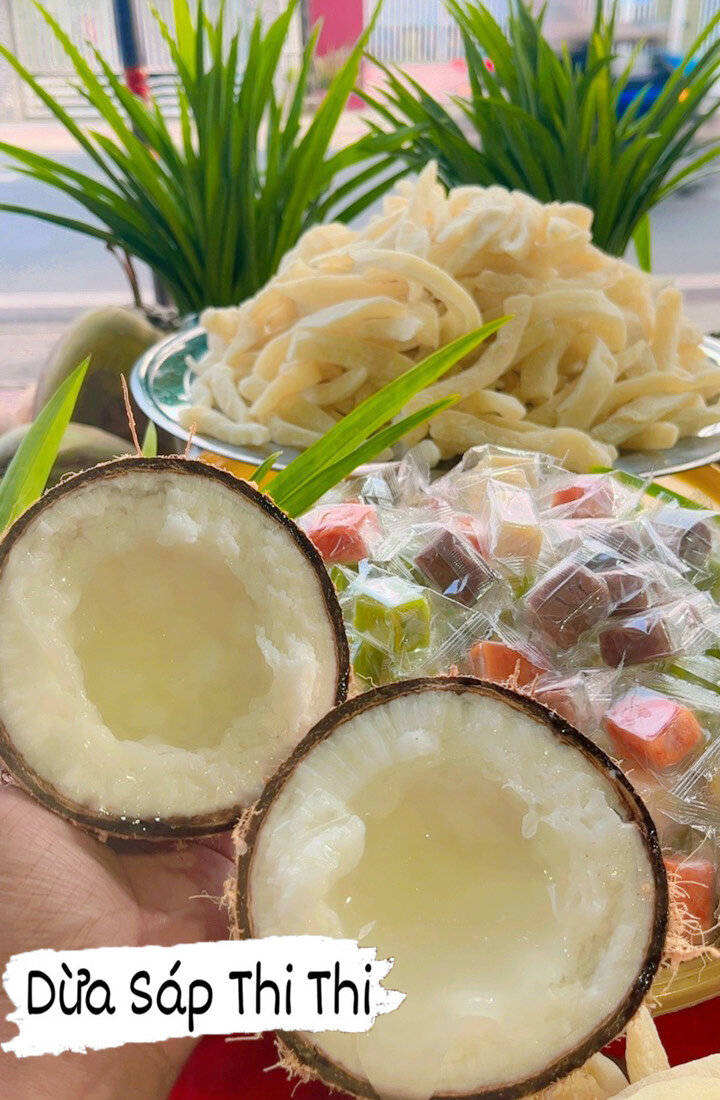 Mứt Dừa Sáp Đặc Sản Cầu Kè - Trà Vinh