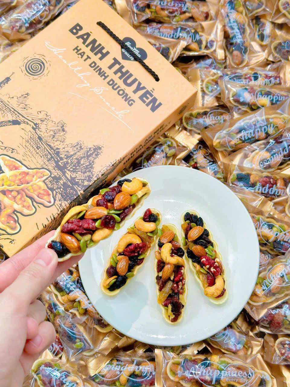 Bánh thuyền mix hạt dinh dưỡng siêu hạt