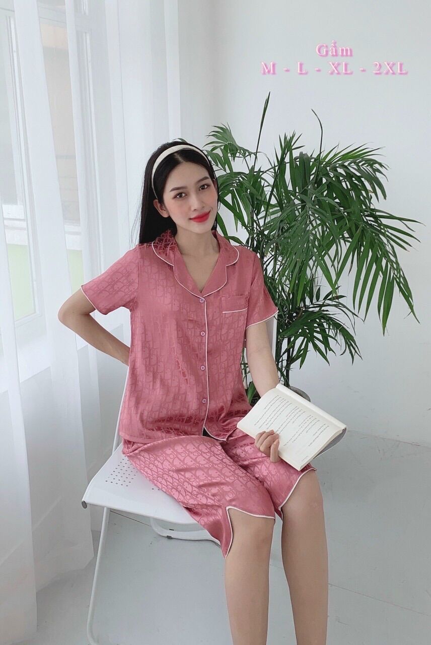 [HCM]Đồ bộ mặc nhà HOLA lửng gấm sang trọng