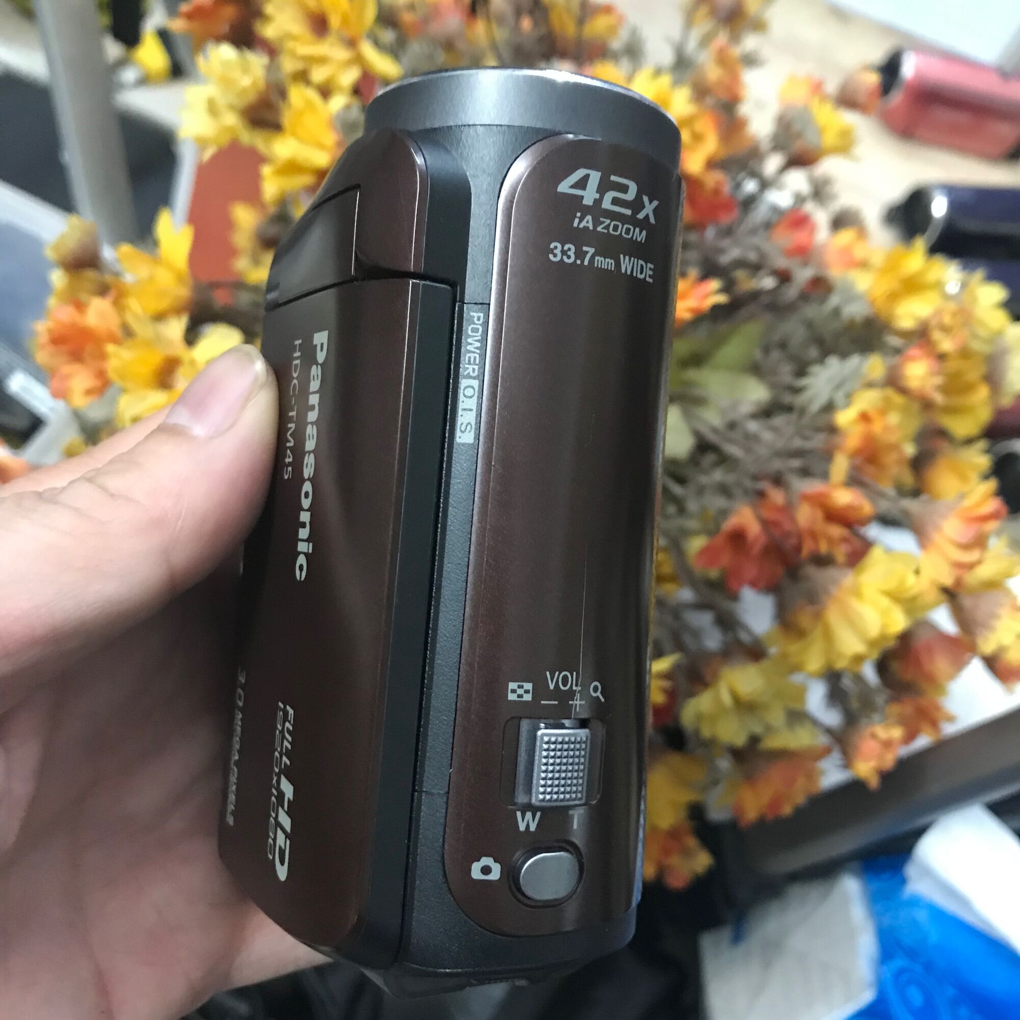 Panasonic HC-TM45 zoom 42x