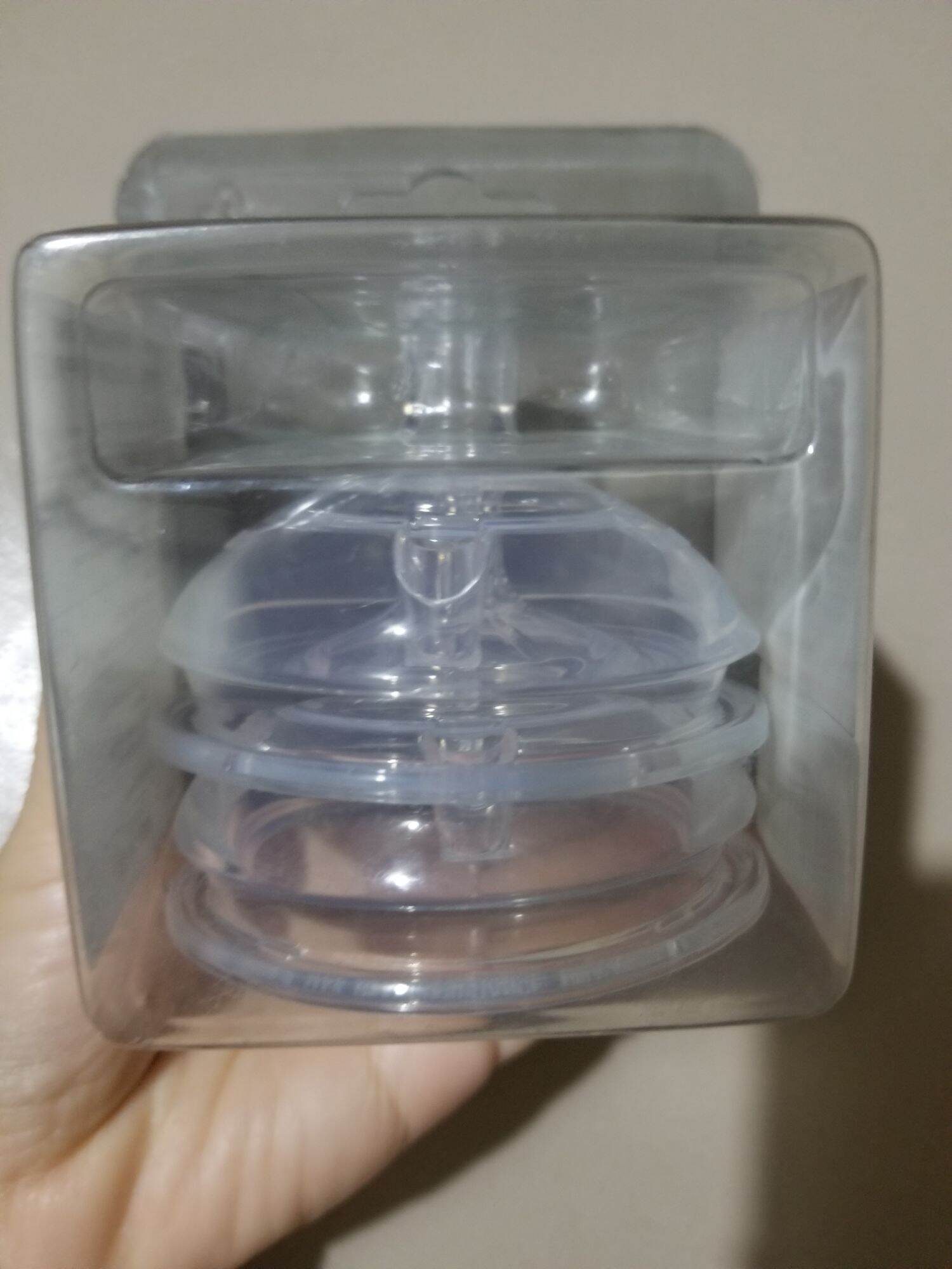 vỉ hai núm  ti comotomo 3 tia