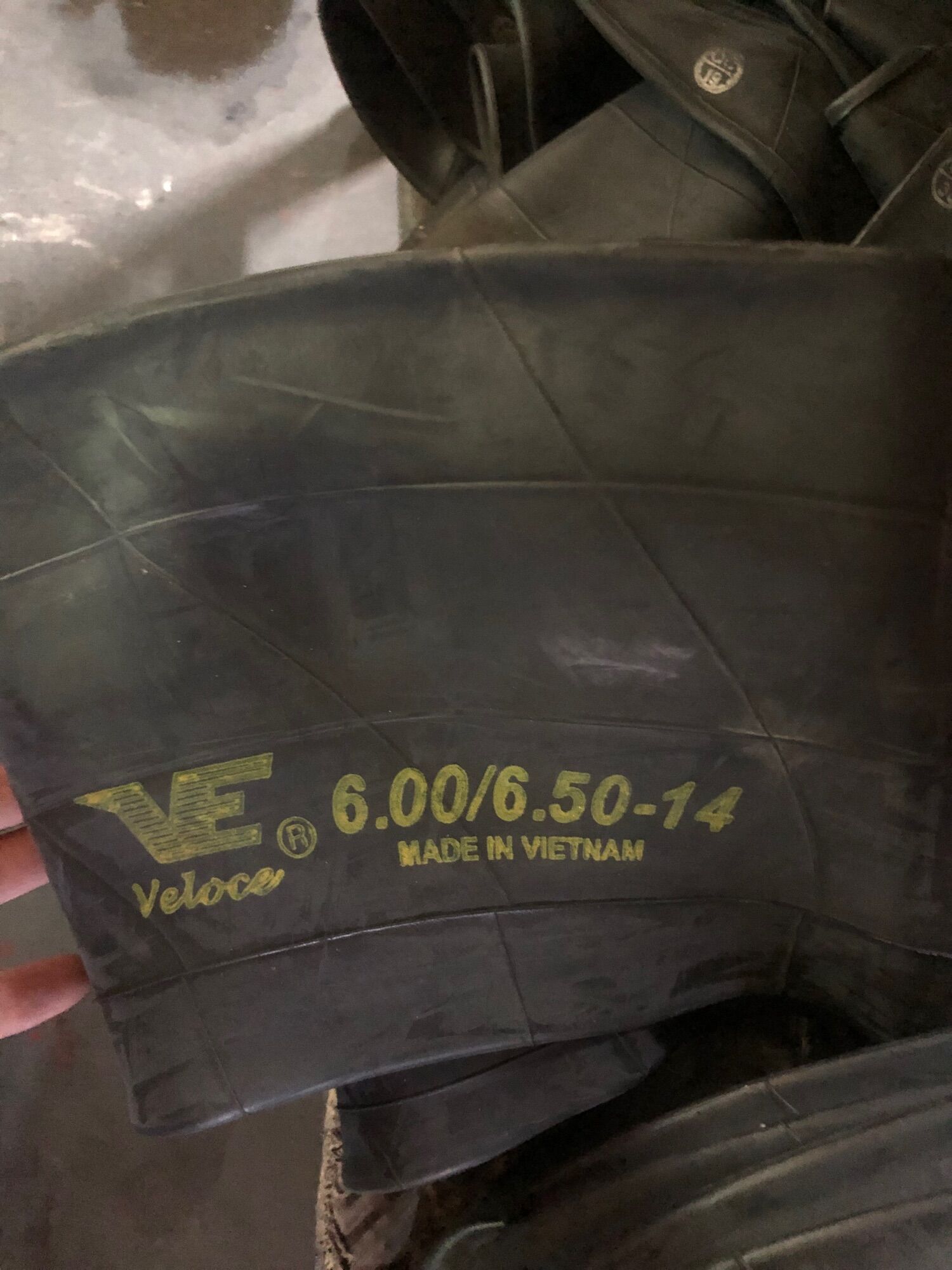 Ruột xe tải nhỏ 6.00/6.50-14