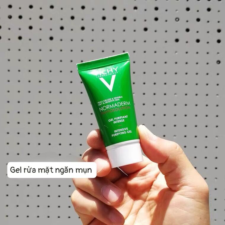 Sữa rửa mặt dạng gel Vichy Normaderm Phytosolution Intensive Purifying Gel 15ml