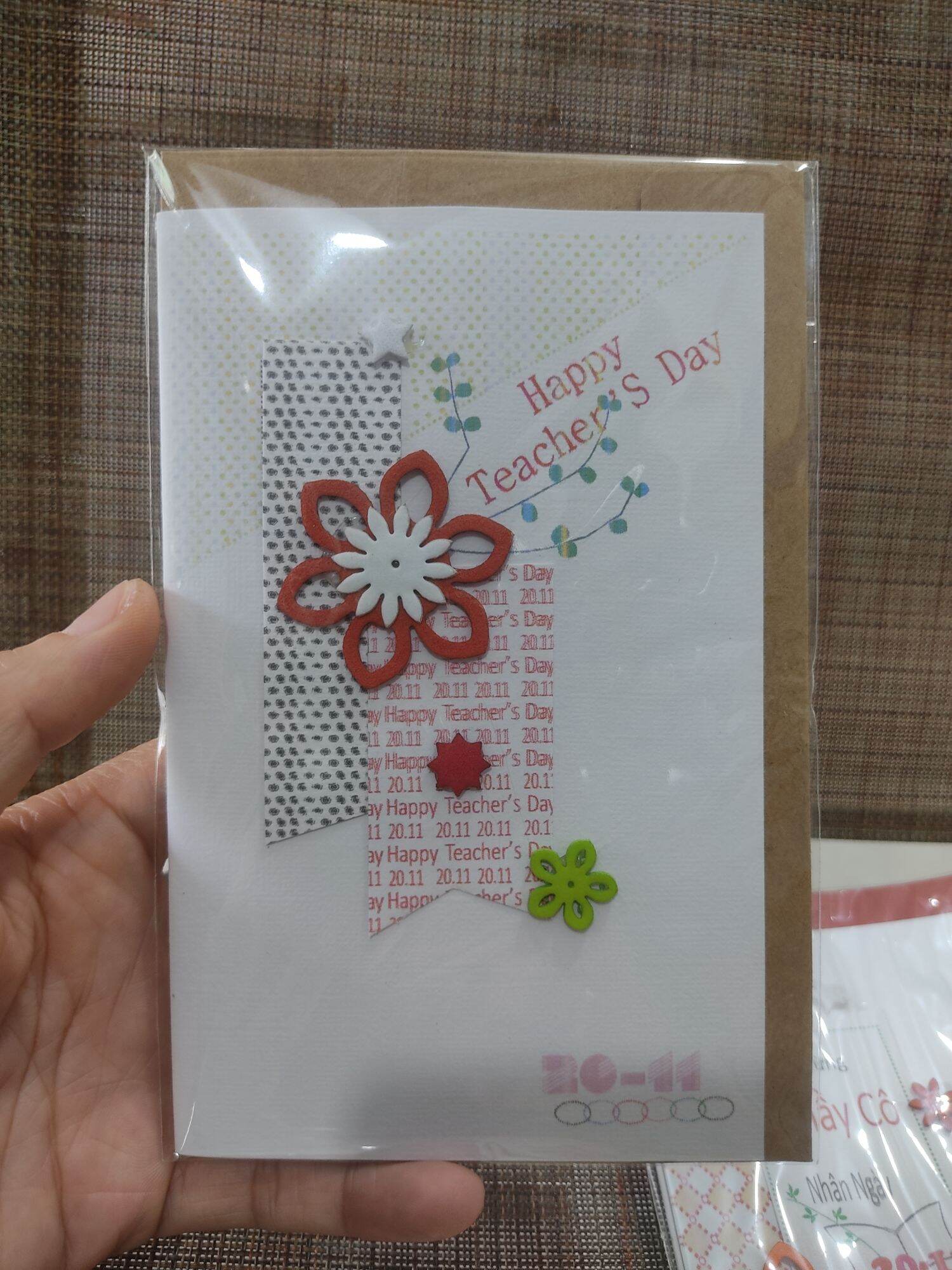 3 cái thiệp Chúc mừng 20.11 handmade