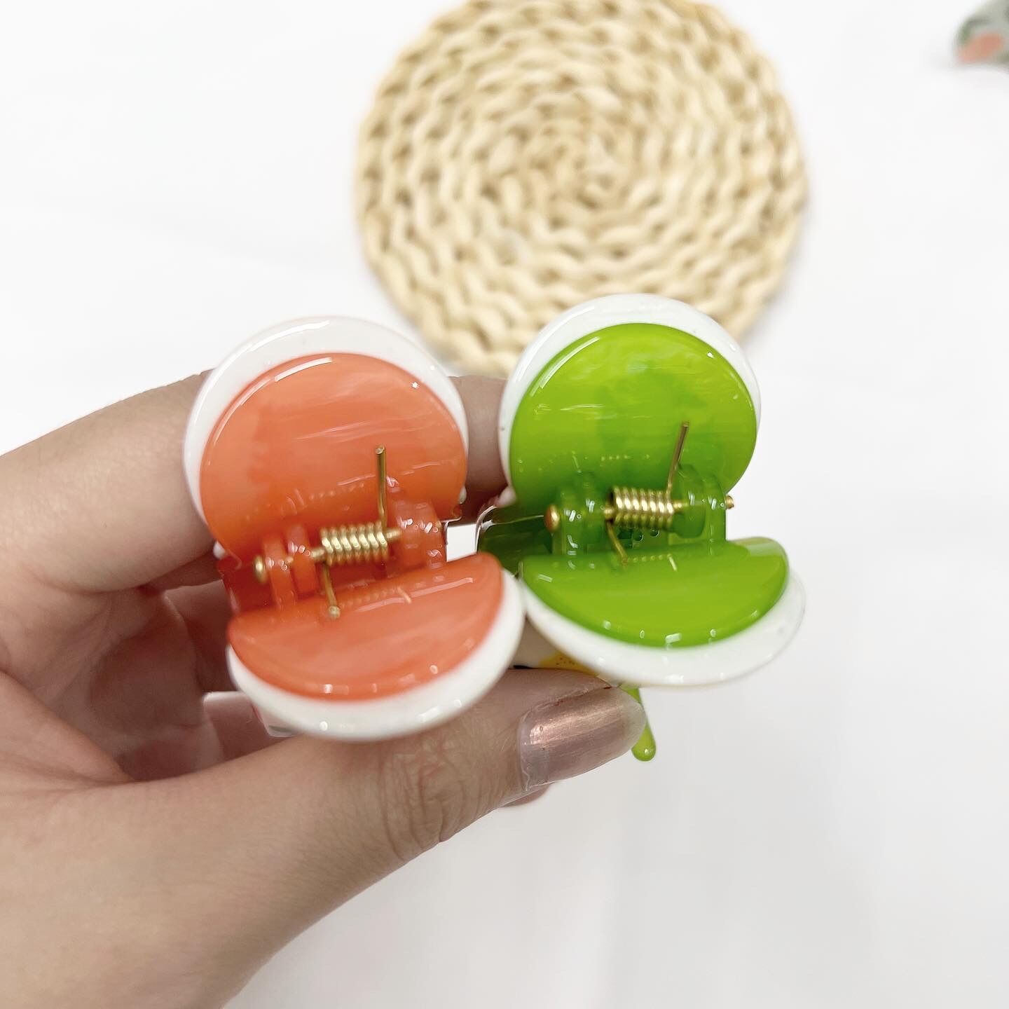 Kẹp tóc càng cua 5 răng hình trái đào Honey