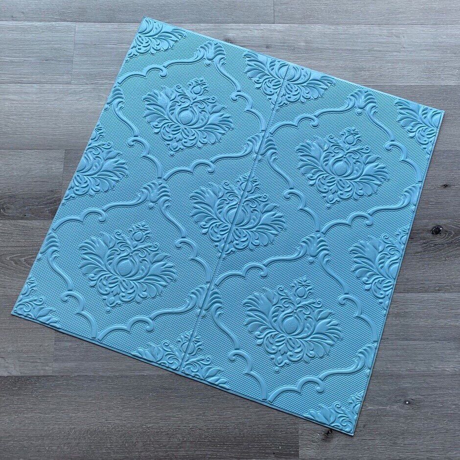 Xốp dán tường hoa văn cổ điển 70x70cm 4li
