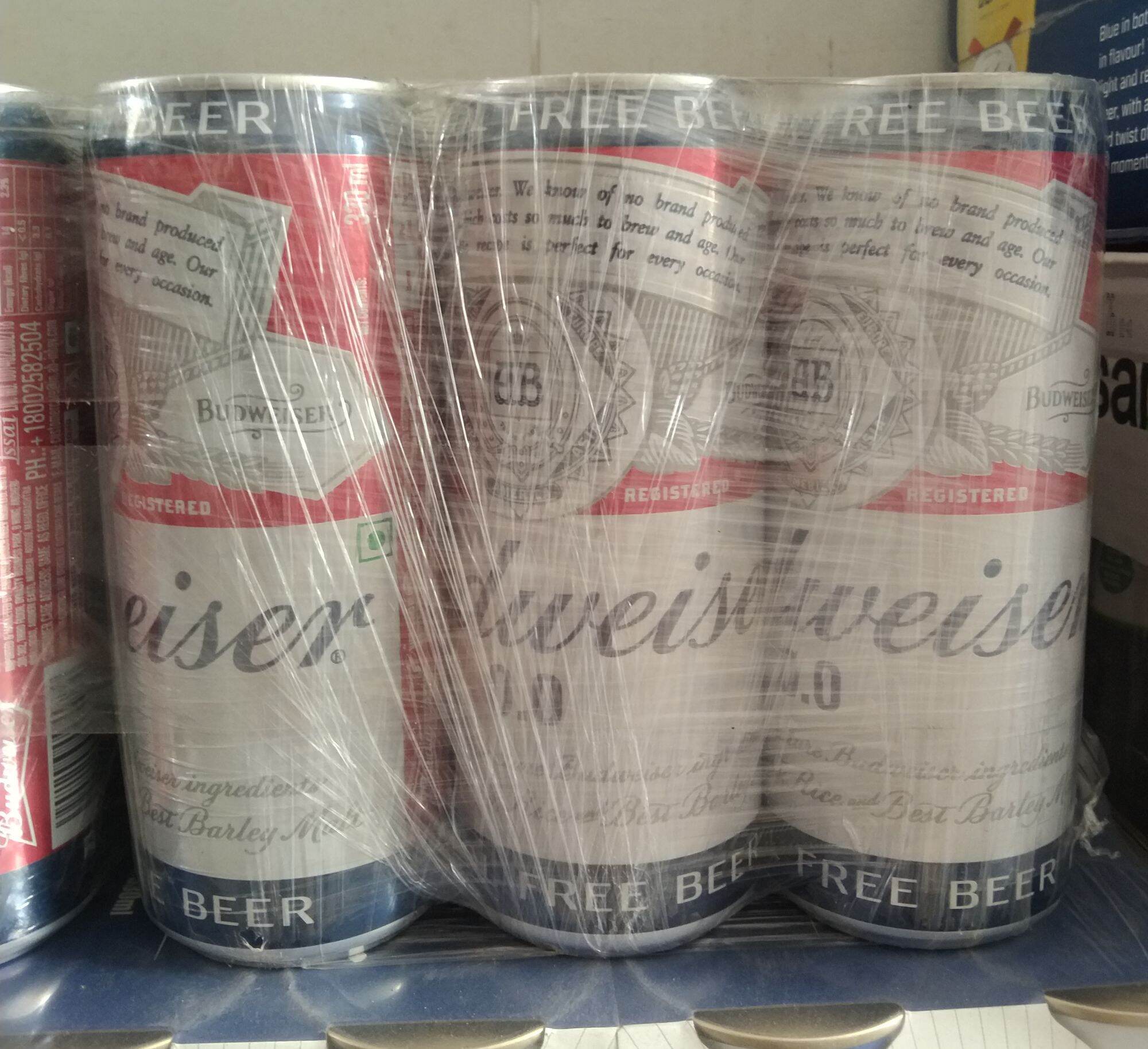 Lốc 6 lon bia không cồn Budweiser 330ml