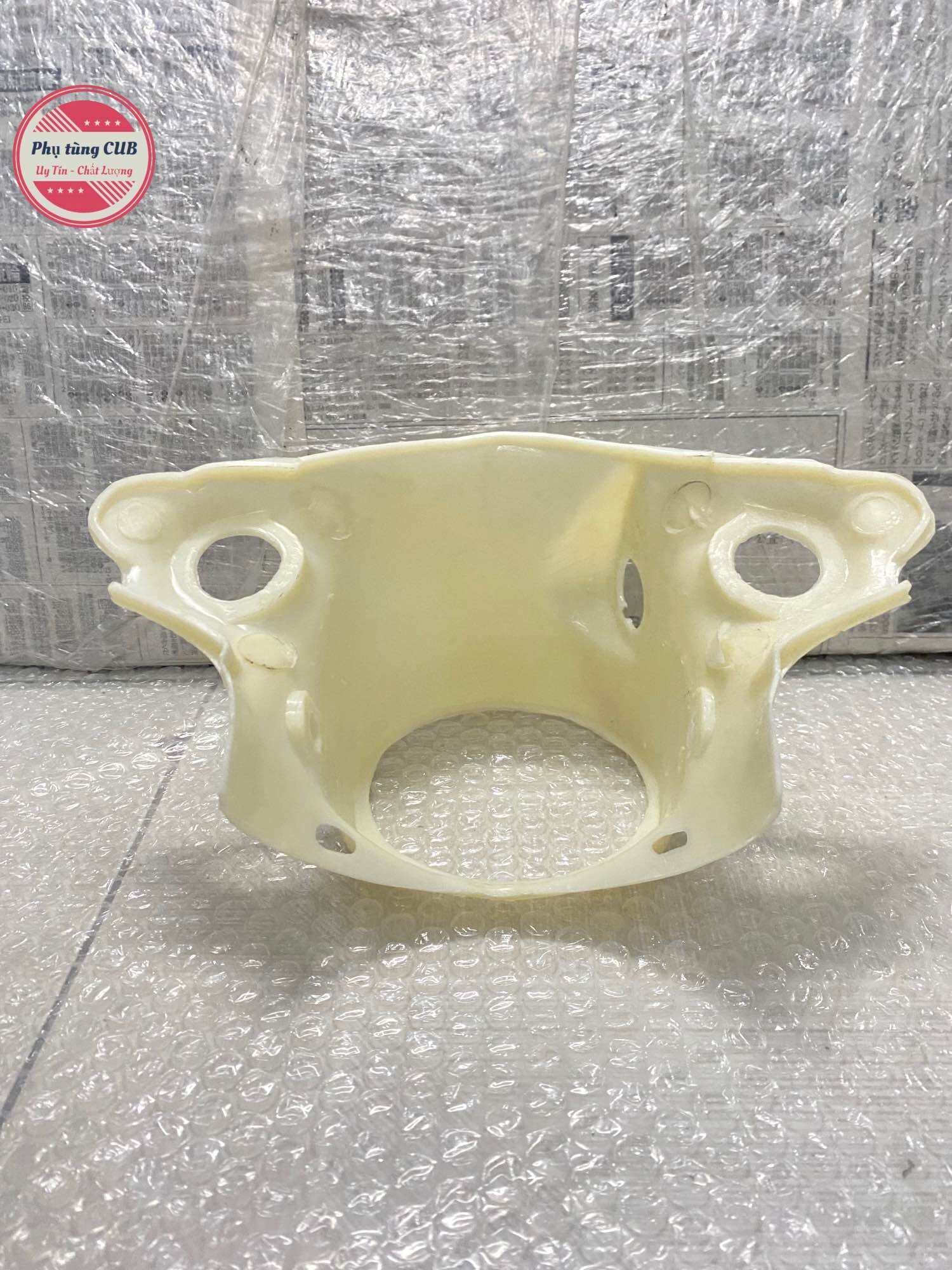 Bợ cổ xe cub 81-86-88 chưa sơn