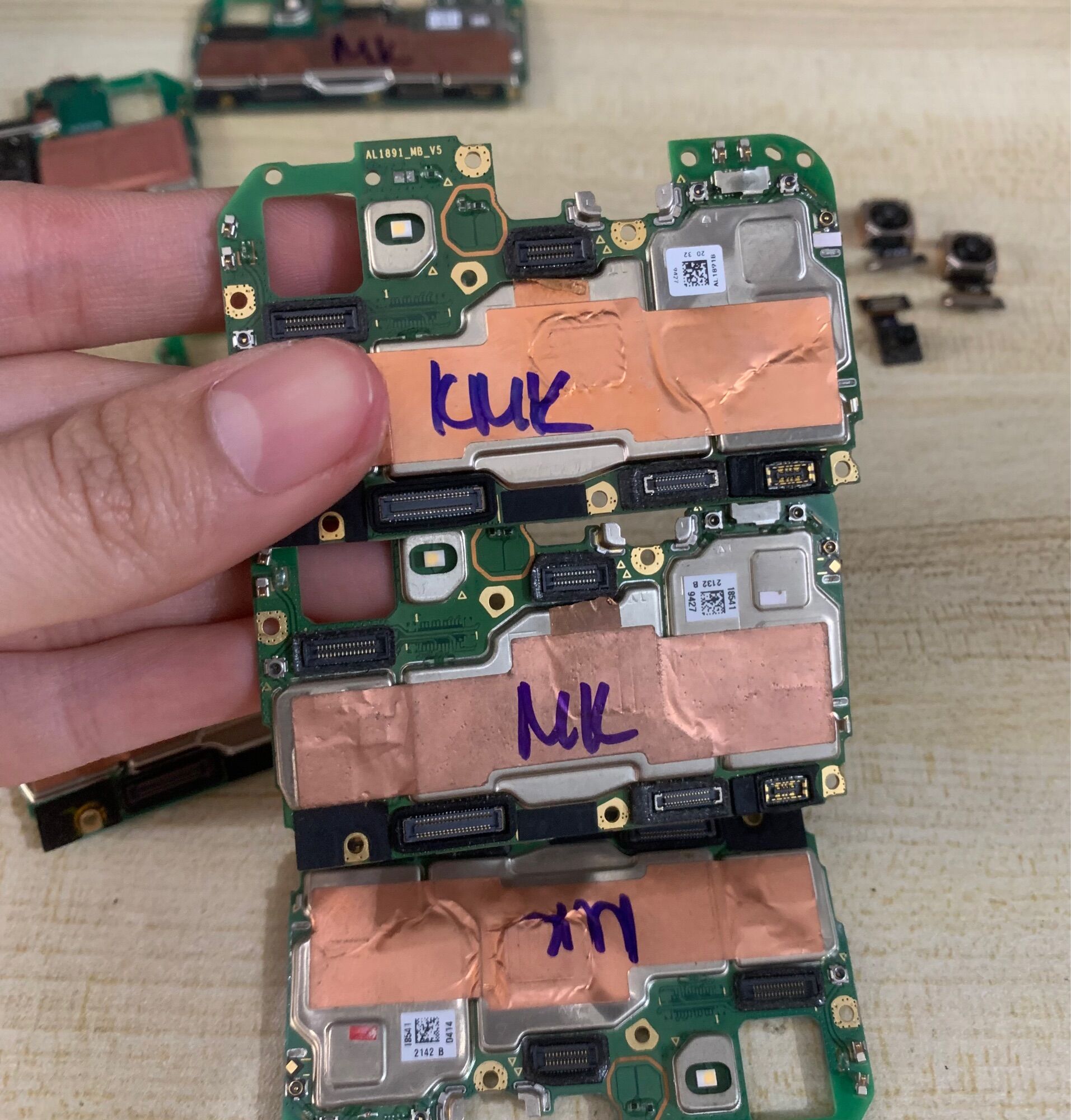 Main OPPO A1k ( CPH 1923 ) Zin Full Chức Năng ( Sim, Camera, wifi..) Hàng Cao Cấp