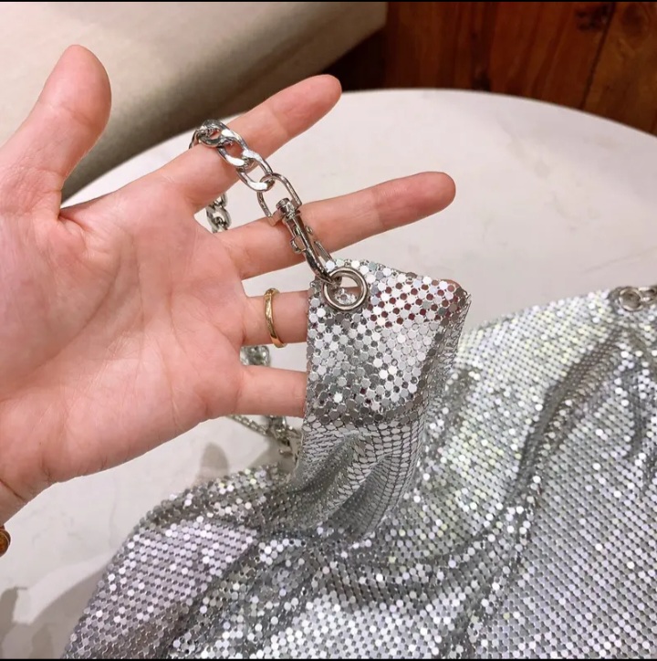 Áo hai dây bling bling cổ đổ vải trơn