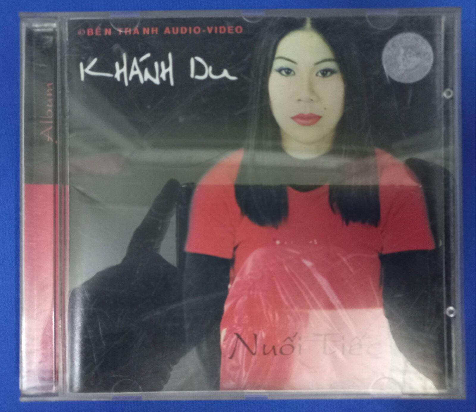 Đĩa CD gốc (đã qua sử dụng) của ca sĩ Khánh Du với chủ đề " Nuối tiếc ", đĩa đẹp hát tốt, âm thanh hay.