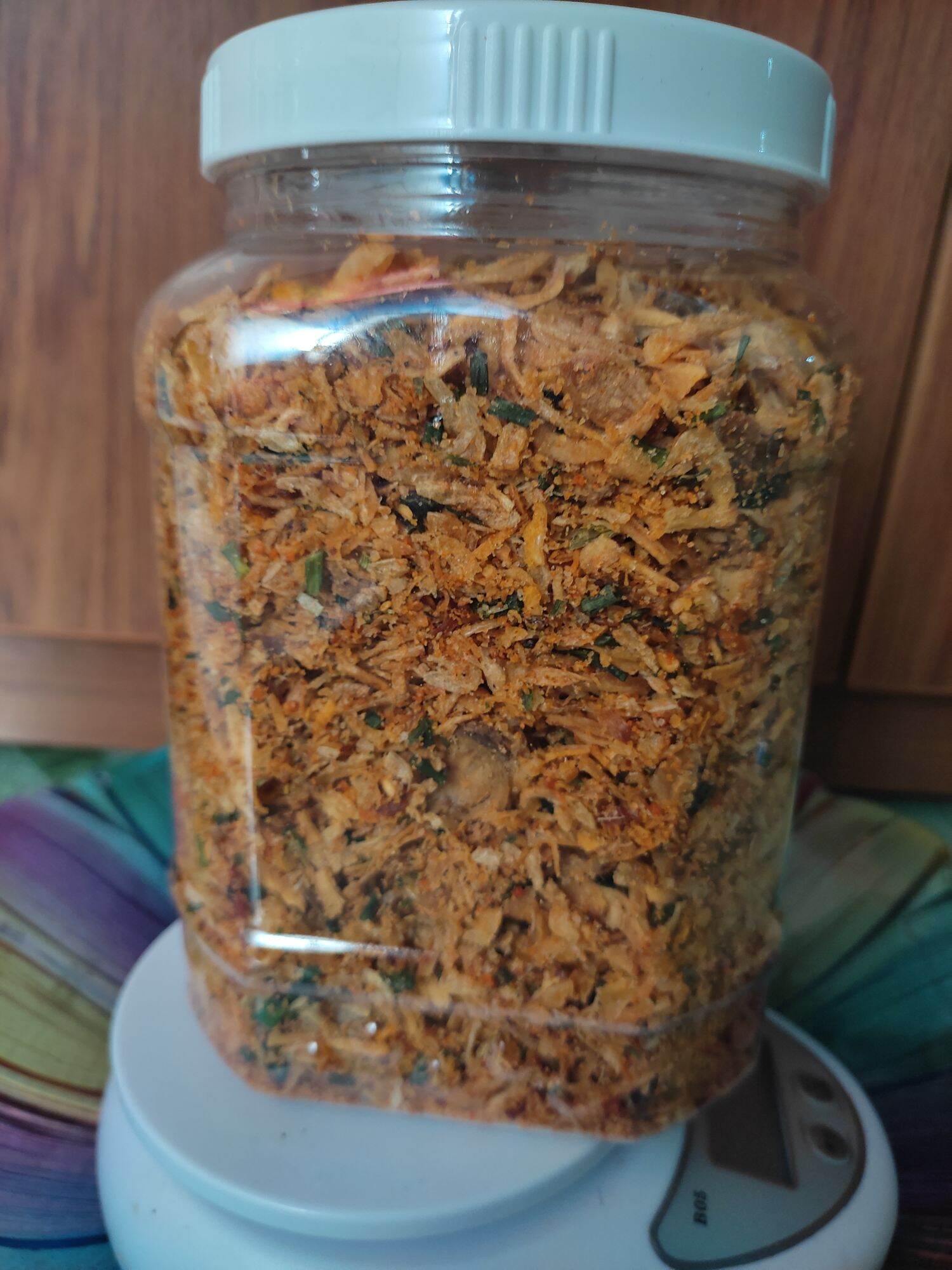 Muối tôm hành phi to, hủ 500g,đặc sản tây ninh loại 1 y hình siêu ngon thơm ngon giòn vừa ăn,không mặn