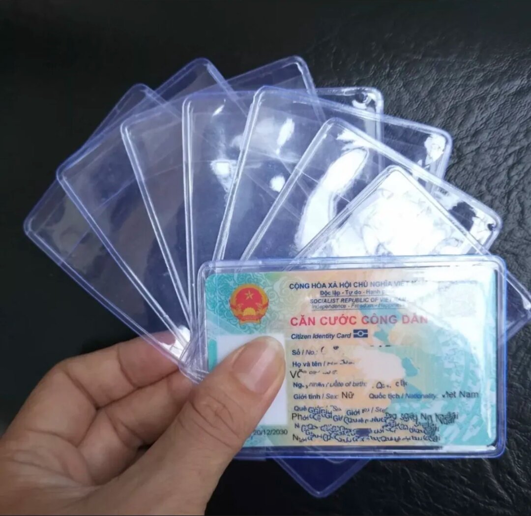 Túi bọc thẻ CCCD. vỏ bọc thẻ bao chống xước chip cccd - ATM trong suốt có nắp bảo vệ