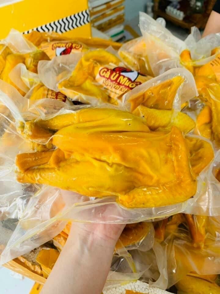 1 con Gà ủ muối nguyên con, có đầu GIAO TOÀN QUỐC