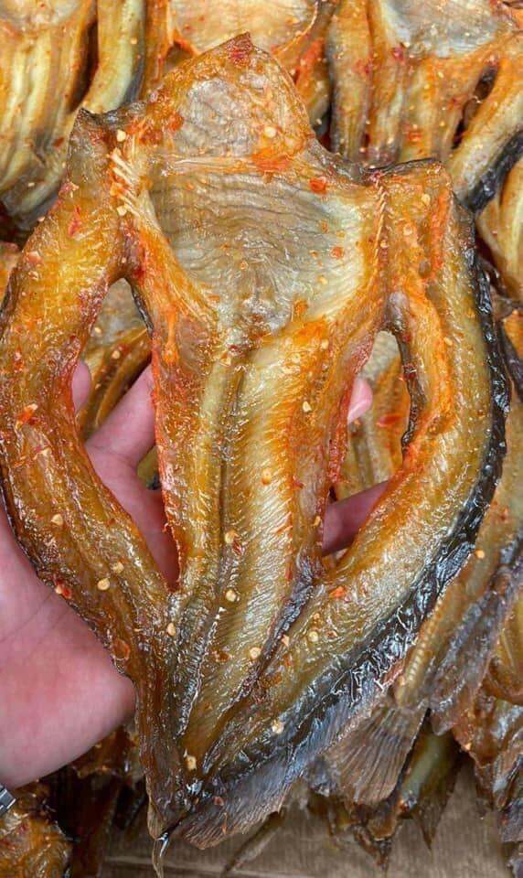 Khô Cá Ngát Xẻ Nguyên Con Tẩm Vị 3 Nắng 1kg